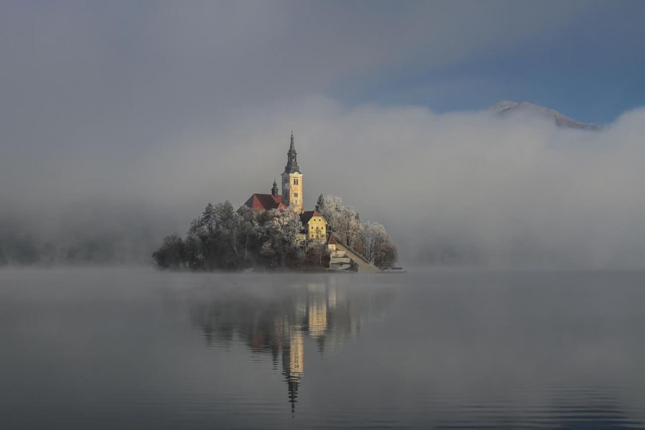 Apartment Mavrica Bled, Quiet Location, With A View Of The Lake Екстер'єр фото